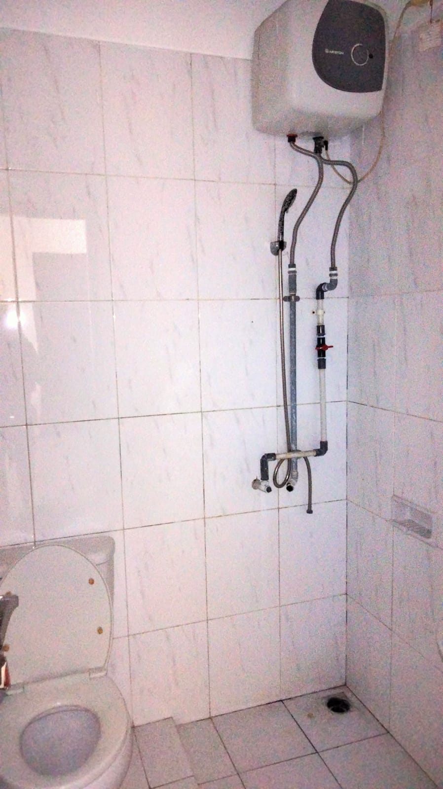 Rumah Disewakan di Cluster Elysium Lippo Cikarang